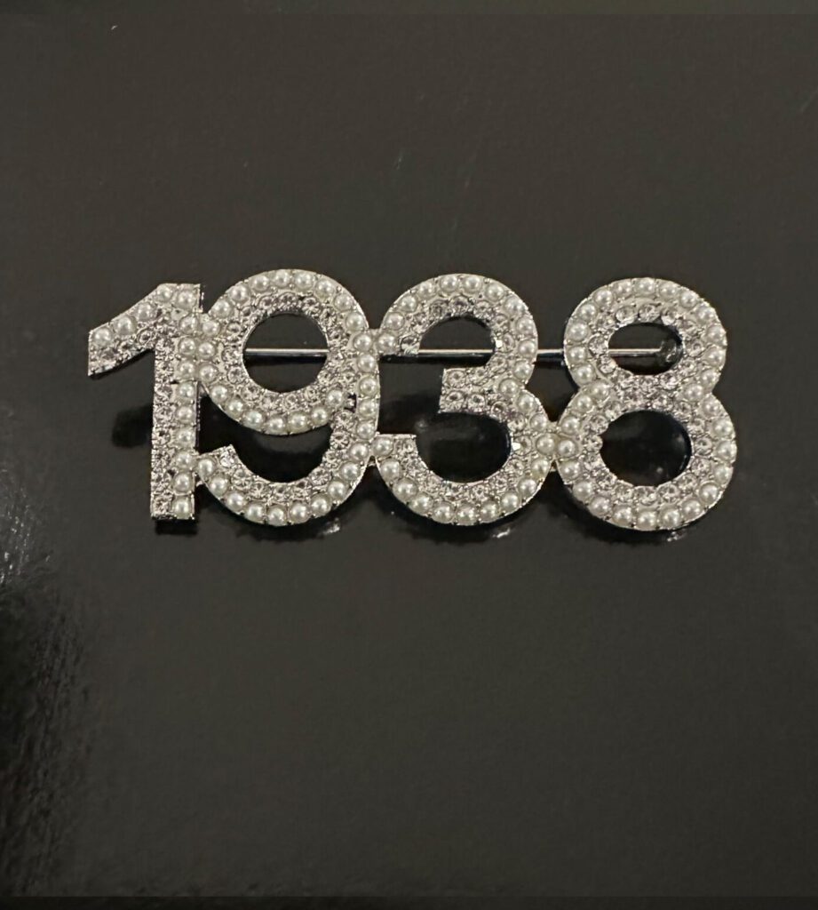 1938 lapel
